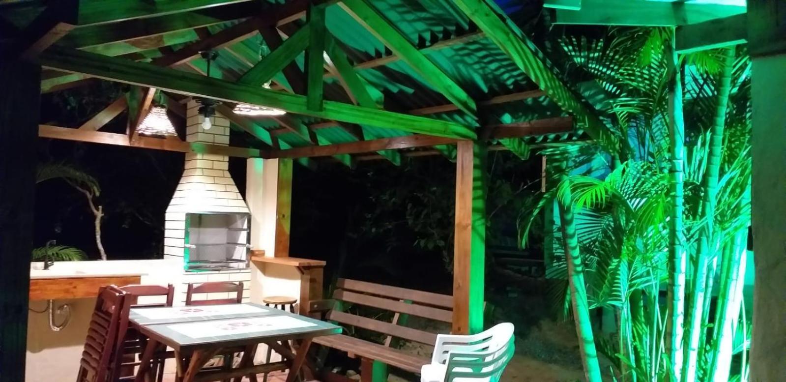 Recanto Das Bromelias Chales Гуарда-ду-Эмбау Экстерьер фото