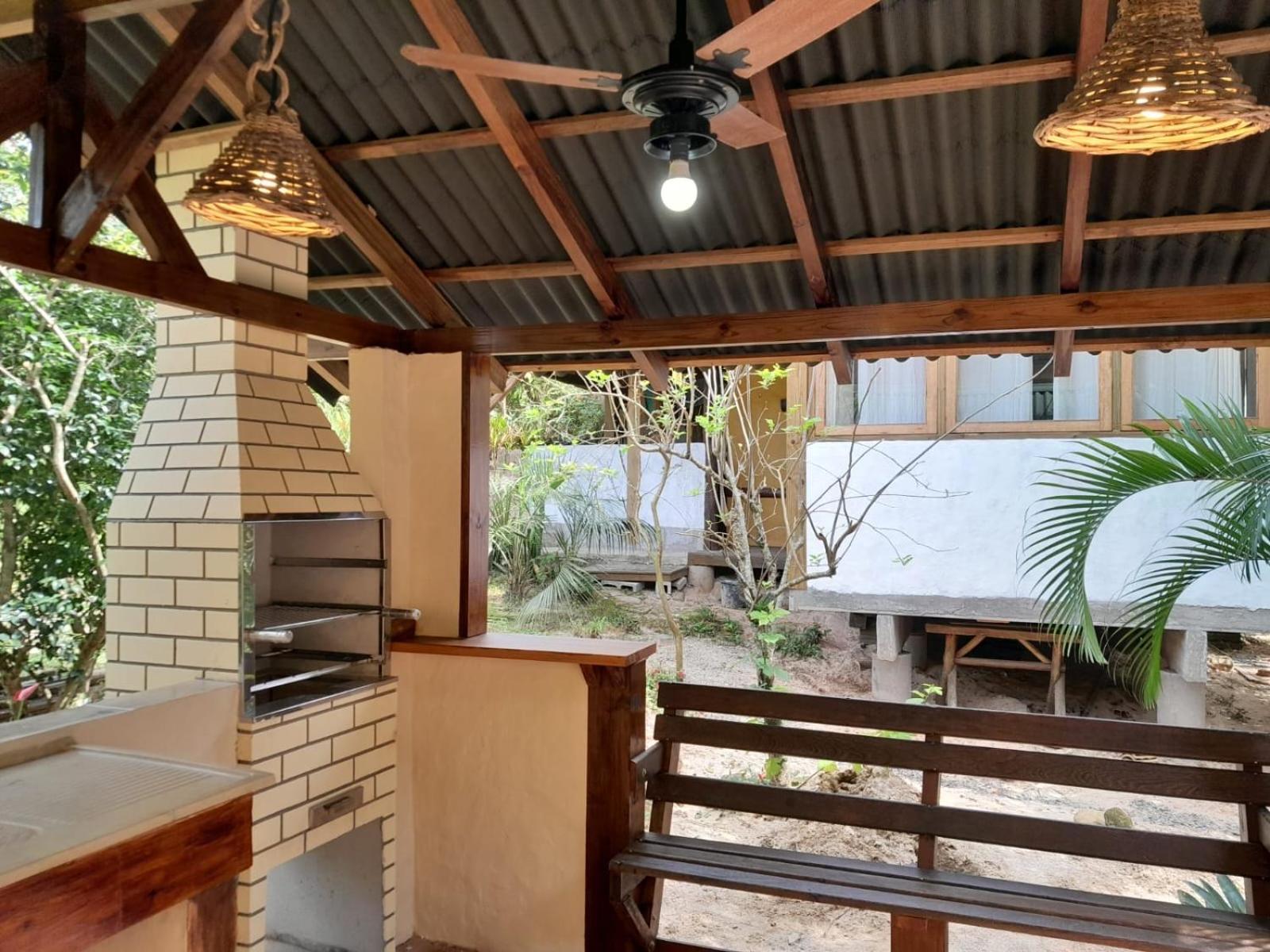 Recanto Das Bromelias Chales Гуарда-ду-Эмбау Экстерьер фото