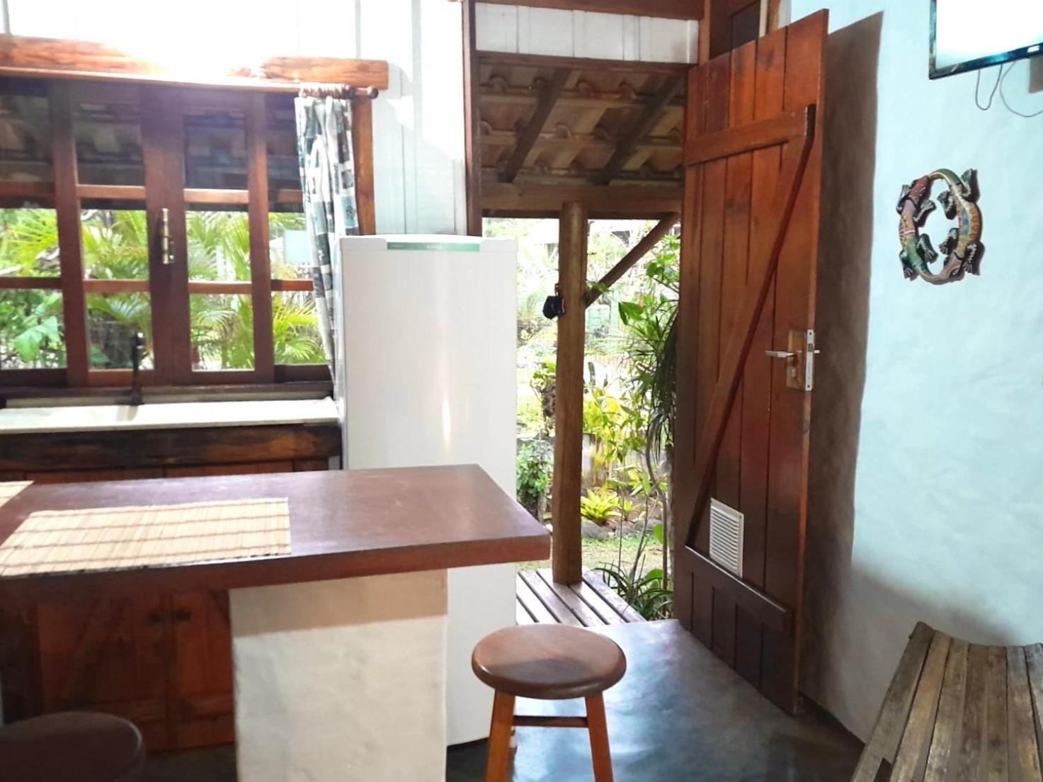 Recanto Das Bromelias Chales Гуарда-ду-Эмбау Экстерьер фото